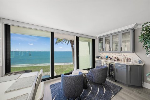 Condo in Sarasota, Florida, 2 bedrooms  № 1538412 - photo 19