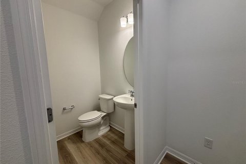 Townhouse in Orlando, Florida 3 bedrooms, 156.35 sq.m. № 1898448 - photo 8