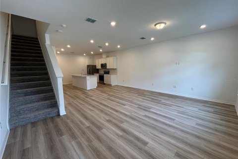Townhouse in Orlando, Florida 3 bedrooms, 156.35 sq.m. № 1898448 - photo 2
