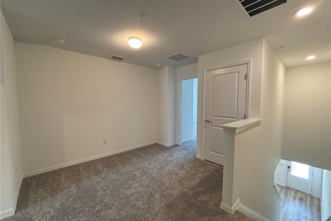 Townhouse in Orlando, Florida 3 bedrooms, 156.35 sq.m. № 1898448 - photo 9