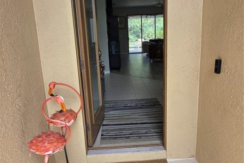 Villa ou maison à louer à Sarasota, Floride: 2 chambres, 160.72 m2 № 2408577 - photo 2