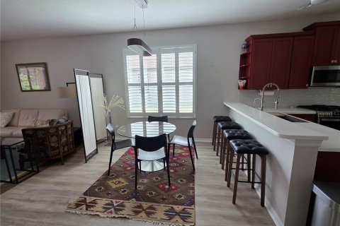 Villa ou maison à louer à Sarasota, Floride: 2 chambres, 160.72 m2 № 2408577 - photo 6