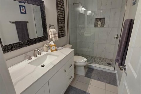 Villa ou maison à louer à Sarasota, Floride: 2 chambres, 160.72 m2 № 2408577 - photo 11