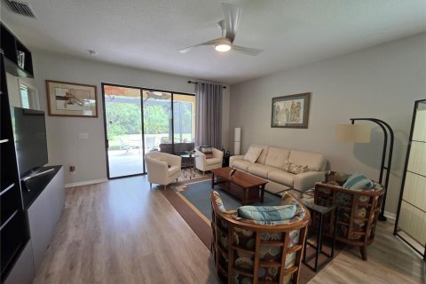 Villa ou maison à louer à Sarasota, Floride: 2 chambres, 160.72 m2 № 2408577 - photo 5
