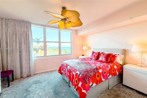 Condominio en venta en Fort Lauderdale, Florida, 2 dormitorios, 149.02 m2 № 2052503 - foto 28