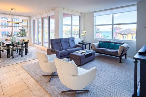 Condominio en venta en Fort Lauderdale, Florida, 2 dormitorios, 149.02 m2 № 2052503 - foto 9