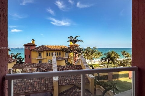 Condominio en venta en Fort Lauderdale, Florida, 2 dormitorios, 149.02 m2 № 2052503 - foto 12