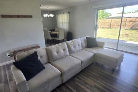 Villa ou maison à vendre à Titusville, Floride: 3 chambres, 108.23 m2 № 2403108 - photo 10
