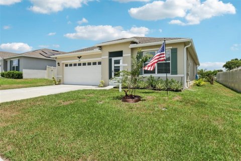 Casa en venta en Tavares, Florida, 3 dormitorios, 155.33 m2 № 1855676 - foto 2