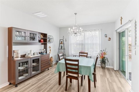 Casa en venta en Tavares, Florida, 3 dormitorios, 155.33 m2 № 1855676 - foto 8