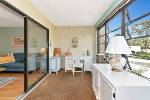 Condo in Bradenton, Florida, 2 bedrooms  № 1523796 - photo 15