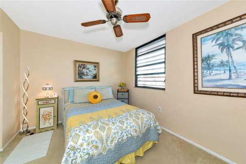 Condo in Bradenton, Florida, 2 bedrooms  № 1523796 - photo 26