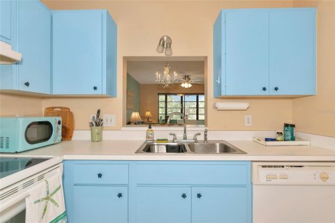 Condo in Bradenton, Florida, 2 bedrooms  № 1523796 - photo 8