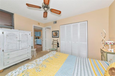 Condo in Bradenton, Florida, 2 bedrooms  № 1523796 - photo 28