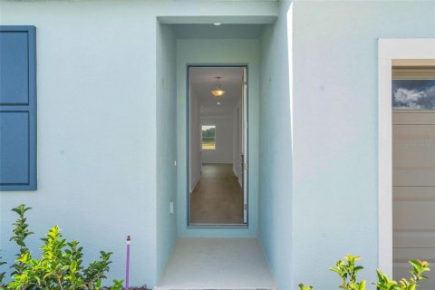 Casa en alquiler en Lady Lake, Florida, 4 dormitorios, 150.97 m2 № 2106215 - foto 8