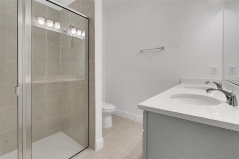 Casa en alquiler en Lady Lake, Florida, 4 dormitorios, 150.97 m2 № 2106215 - foto 23