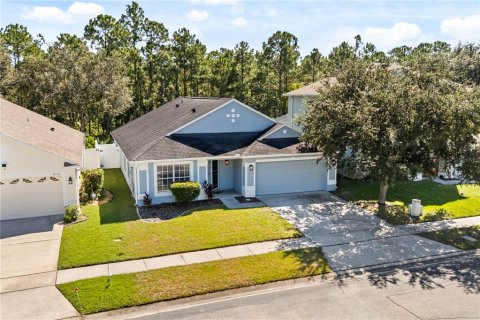 House in Orlando, Florida 4 bedrooms, 169.64 sq.m. № 2427385 - photo 20