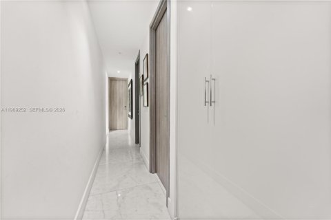 Villa ou maison à vendre à Coral Gables, Floride: 3 chambres, 188.03 m2 № 2031226 - photo 18