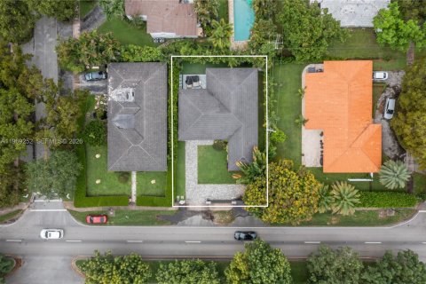 Villa ou maison à vendre à Coral Gables, Floride: 3 chambres, 188.03 m2 № 2031226 - photo 24