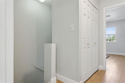 Copropriété à vendre à Tampa, Floride: 3 chambres, 115.01 m2 № 2107023 - photo 9