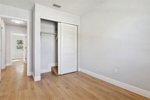 Copropriété à vendre à Tampa, Floride: 3 chambres, 115.01 m2 № 2107023 - photo 15