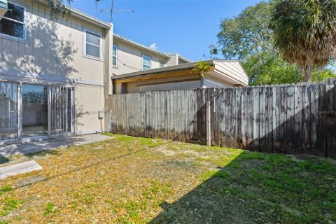 Copropriété à vendre à Tampa, Floride: 3 chambres, 115.01 m2 № 2107023 - photo 24