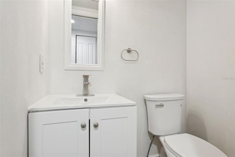 Copropriété à vendre à Tampa, Floride: 3 chambres, 115.01 m2 № 2107023 - photo 8