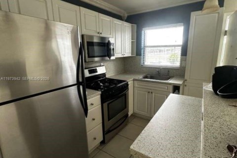 Купить кондоминиум в Майами, Флорида 1 спальня, 53.05м2, № 2033644 - фото 5