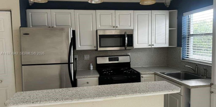 Кондоминиум с 1 спальней в Майами, Флорида № 2033644