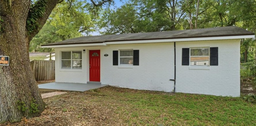 Casa en Leesburg, Florida 3 dormitorios, 80.27 m2 № 2155692