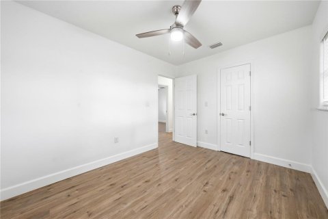 Casa en alquiler en Leesburg, Florida, 3 dormitorios, 80.27 m2 № 2155692 - foto 4
