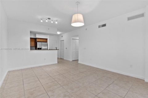 Condominio en alquiler en Coral Gables, Florida, 2 dormitorios, 93.83 m2 № 2056672 - foto 15