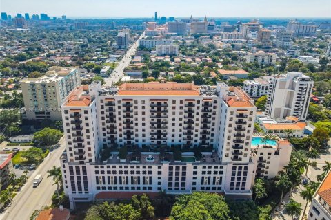 Condominio en Coral Gables, Florida, 2 dormitorios  № 2056672