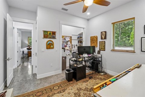 House in Weirsdale, Florida 3 bedrooms, 213.49 sq.m. № 2223526 - photo 27