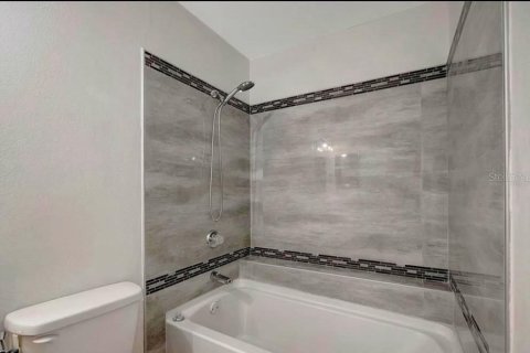 Copropriété à vendre à Tampa, Floride: 1 chambre, 68.56 m2 № 1566939 - photo 17