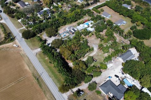 Terreno en venta en Homestead, Florida № 2032143 - foto 4
