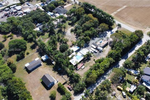 Terreno en venta en Homestead, Florida № 2032143 - foto 3