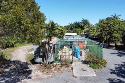 Terreno en venta en Homestead, Florida № 2032143 - foto 9