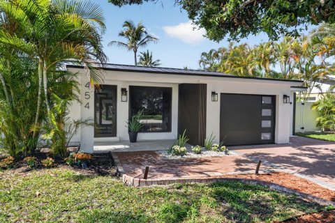House in Jupiter, Florida 3 bedrooms, 168.71 sq.m. № 2242691 - photo 5