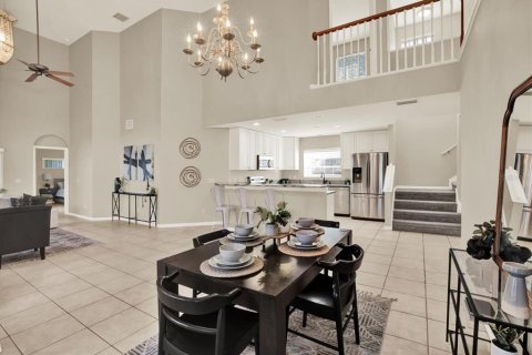 House in Wesley Chapel, Florida 3 bedrooms, 209.77 sq.m. № 1803367 - photo 11