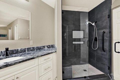 House in Wesley Chapel, Florida 3 bedrooms, 209.77 sq.m. № 1803367 - photo 18