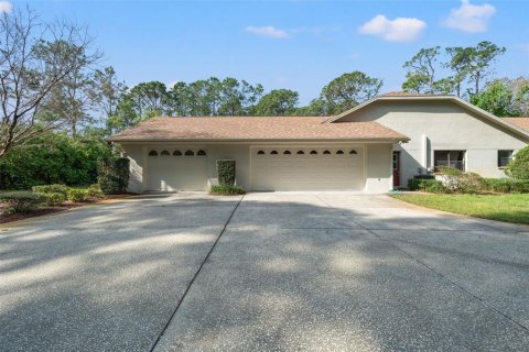 House in Spring Hill, Florida 5 bedrooms, 314.66 sq.m. № 1837638 - photo 18