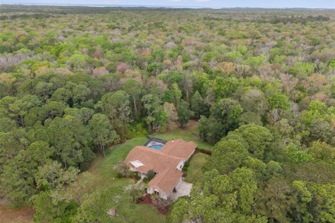 House in Spring Hill, Florida 5 bedrooms, 314.66 sq.m. № 1837638 - photo 2