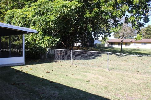 Купить виллу или дом в Майами, Флорида 3 спальни, 149.76м2, № 2017645 - фото 12