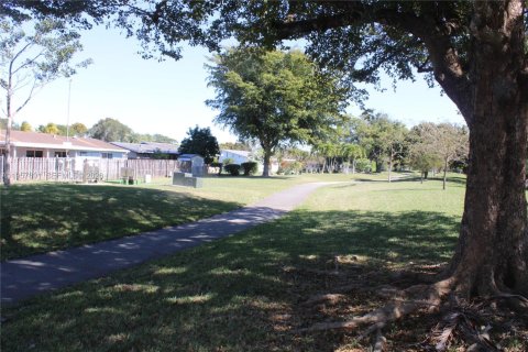 Купить виллу или дом в Майами, Флорида 3 спальни, 149.76м2, № 2017645 - фото 14