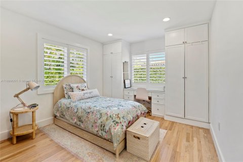 Casa en venta en Coral Gables, Florida, 3 dormitorios, 130.53 m2 № 1952387 - foto 26