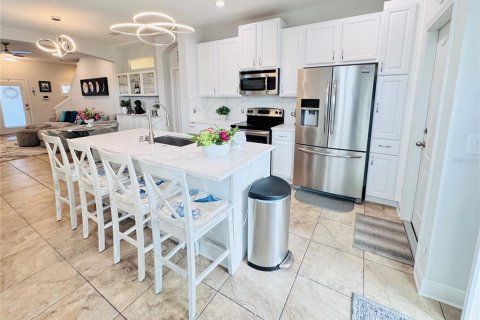 Casa en venta en Tampa, Florida, 3 dormitorios, 170.2 m2 № 1899089 - foto 11