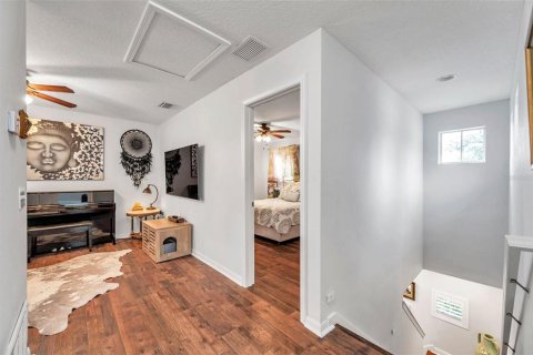 Casa en venta en Tampa, Florida, 3 dormitorios, 170.2 m2 № 1899089 - foto 30