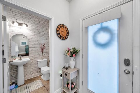 Casa en venta en Tampa, Florida, 3 dormitorios, 170.2 m2 № 1899089 - foto 6