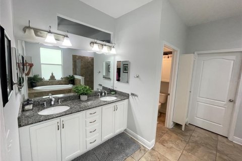 Casa en venta en Tampa, Florida, 3 dormitorios, 170.2 m2 № 1899089 - foto 26